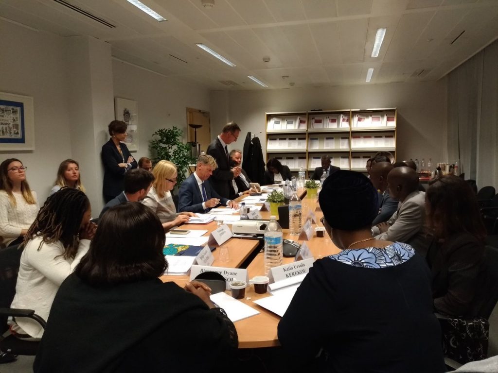 24 Sep 5 Oct 2018 Training in Diplomatic Practices for French